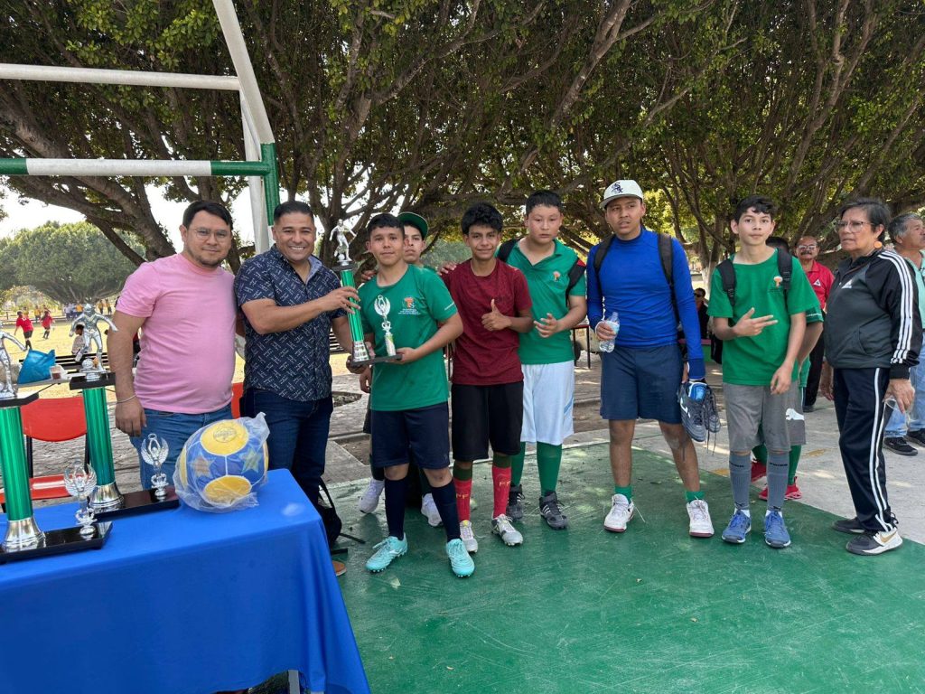 ENCUENTROS DEPORTIVOS DE LA ZONA ESCOLAR 40 EN CIUDAD FERNÁNDEZ